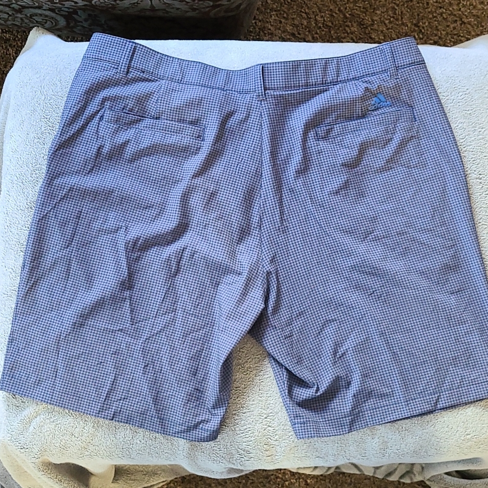 Adidas Men's Golf Short Size 40 - Picture 2 of 3